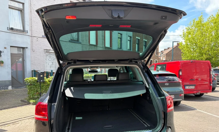 Volkswagen Touareg 2012 Diesel Automatic Image 7