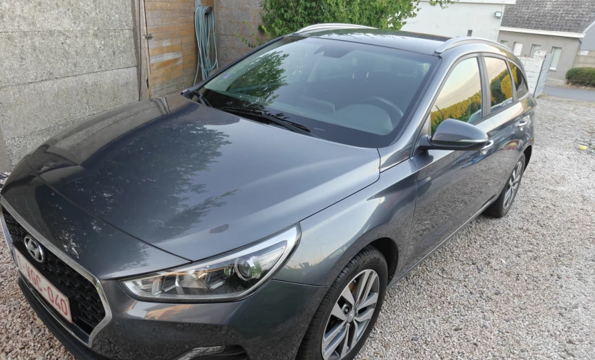 Hyundai i30 2018 Gasoline Manual Image 4