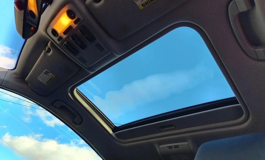 BMW Active Hybrid 3 2006 Gasoline Automatic Image 2