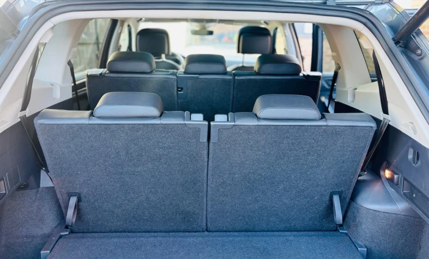Volkswagen Tiguan Allspace 2020 Gasoline Automatic Image 6