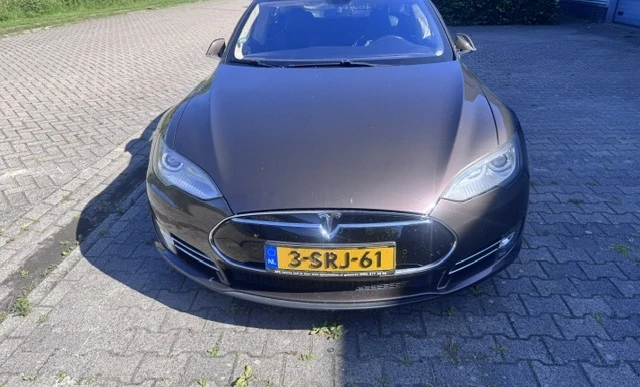 Tesla Model S 2014 Electric Automatic Image 2