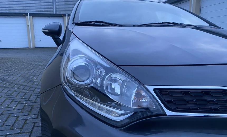 Kia Rio 2012 Gasoline Manual Image 9