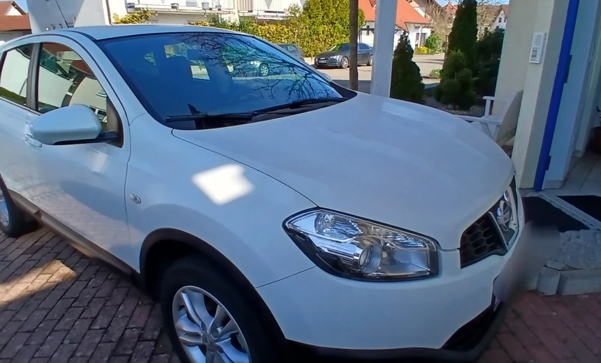 Nissan Qashqai 2012 Gasoline Manual Image 1