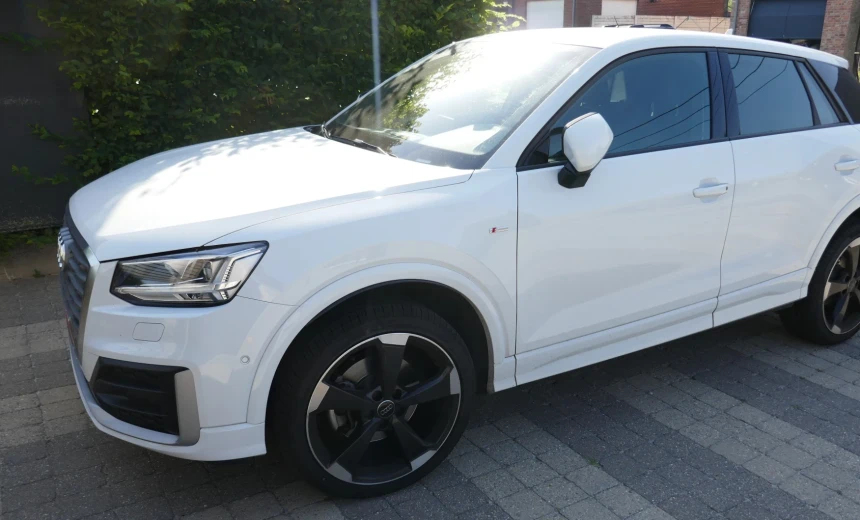 Audi Q2 2017 Gasoline Manual Image 2