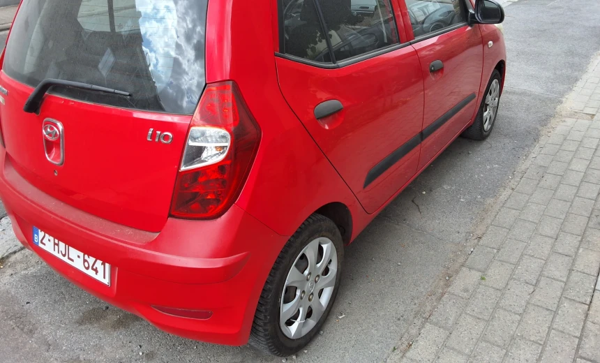 Hyundai i10 2012 Gasoline Manual Image 2