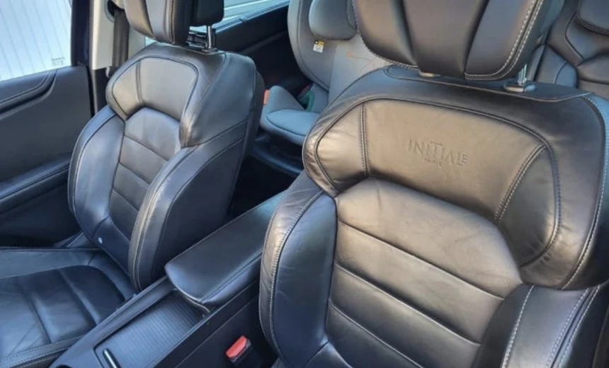 Renault Grand Scenic 2019 Gasoline Automatic Image 9