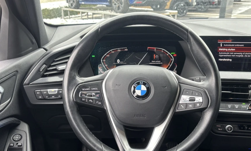BMW 118 2000 Gasoline Automatic Image 6