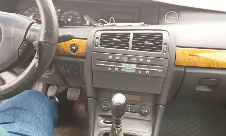 Renault Vel Satis 2003 Gasoline Manual Image 1