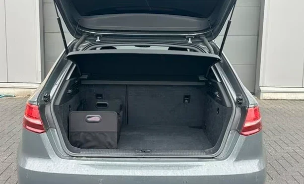 Audi A3 2017 Diesel Manual Image 3