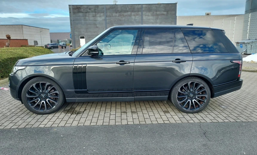 Land Rover Range Rover 2017 Diesel Automatic Image 5