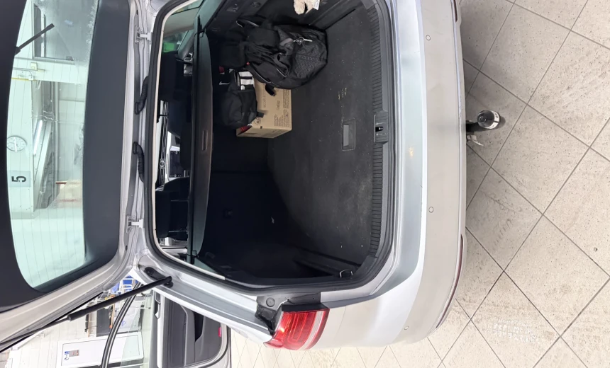 Volkswagen Passat Variant 2018 Diesel Automatic Image 4