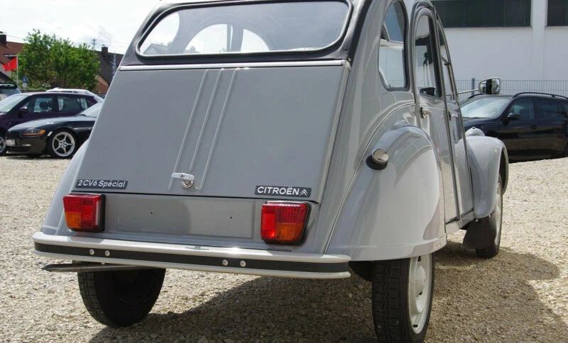 Citroen 2CV 1985 Gasoline Manual Image 4