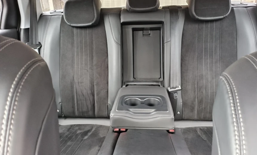Peugeot 308 2018 Gasoline Manual Image 4
