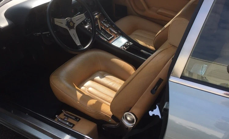 Ferrari 400 1980 Gasoline Automatic Image 3