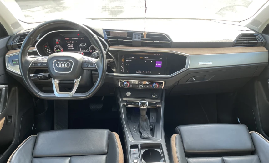 Audi Q3 2019 Gasoline Automatic Image 10