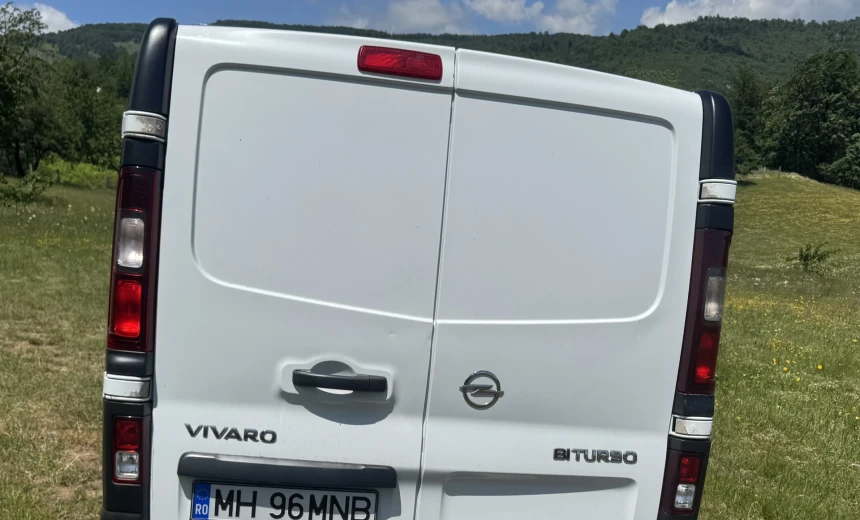 Opel Vivaro 2016 Diesel Manual Image 1