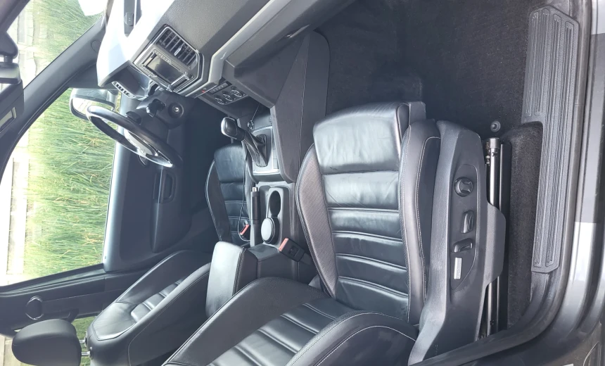 Volkswagen Amarok 2019 Diesel Automatic Image 8