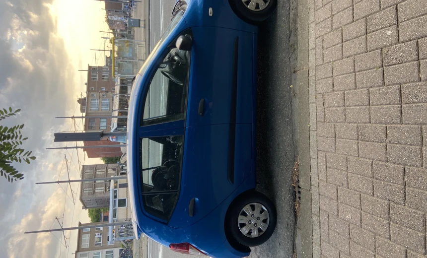 Hyundai i10 2009 Gasoline Manual Image 2