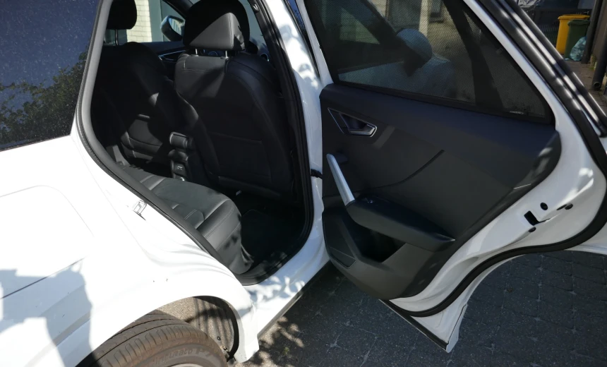 Audi Q2 2017 Gasoline Manual Image 17