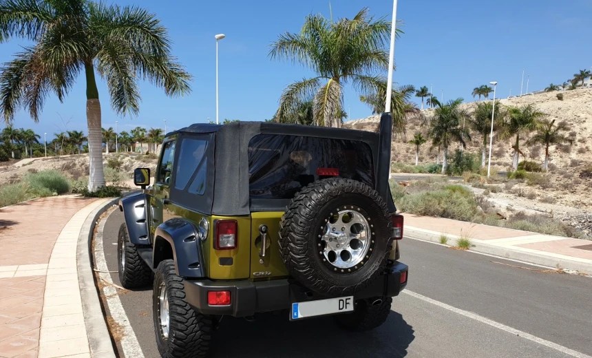 Jeep Wrangler 2008 Gasoline Manual Image 2