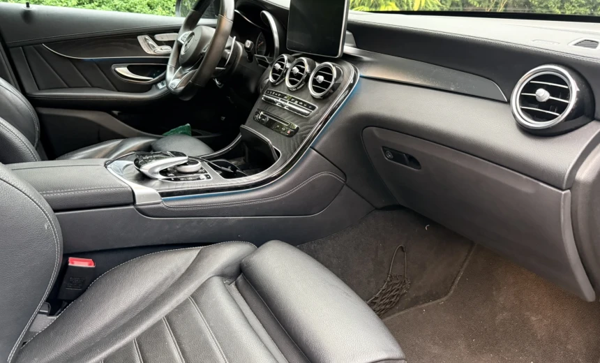 Mercedes-Benz GLC 43 AMG 2017 Gasoline Automatic Image 9