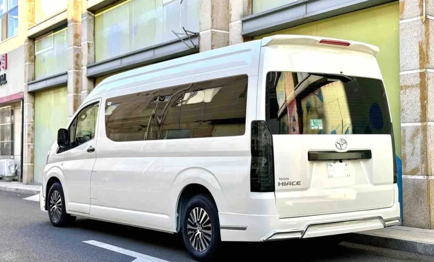 Toyota Hiace 2022 Gasoline Automatic Image 1