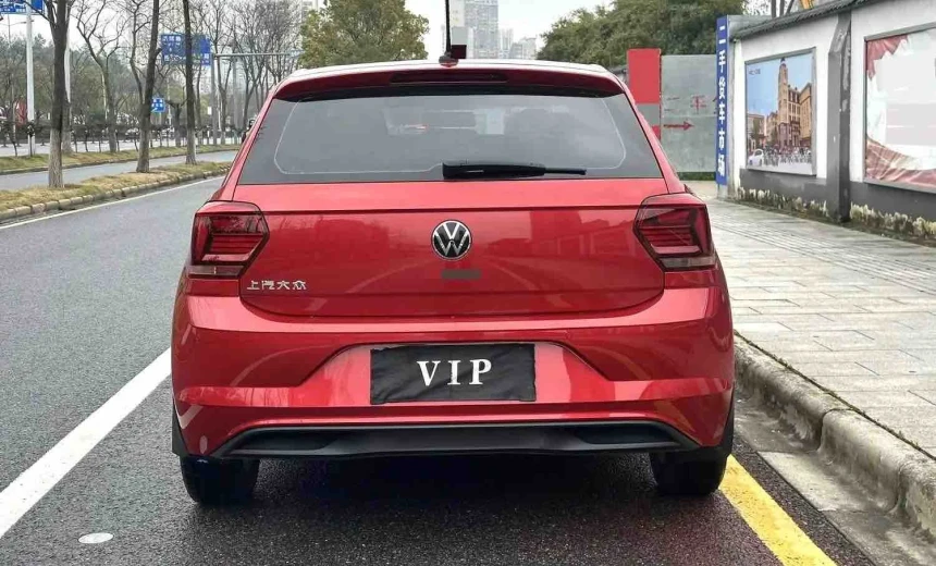 Volkswagen Polo Plus 2023 Gasoline Automatic Image 5