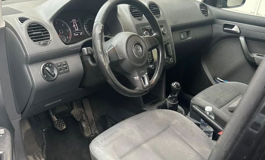 Volvo XC40 2021 Gasoline Automatic Image 3
