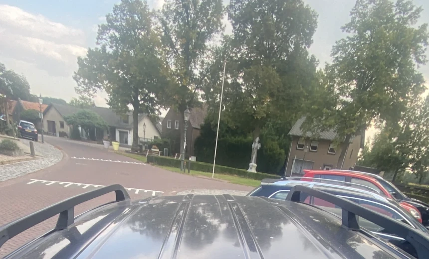 Volkswagen Golf Cabriolet 1998 Gasoline Manual Image 2