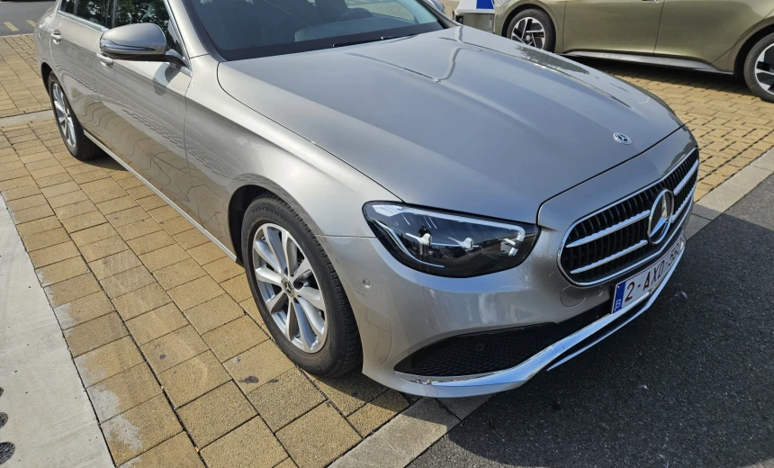 Mercedes-Benz E 200 2021 Gasoline Automatic Image 5