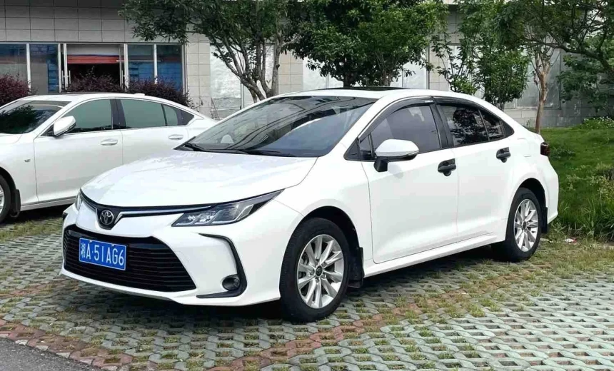 Toyota Corolla 2021 Gasoline Automatic Image 0