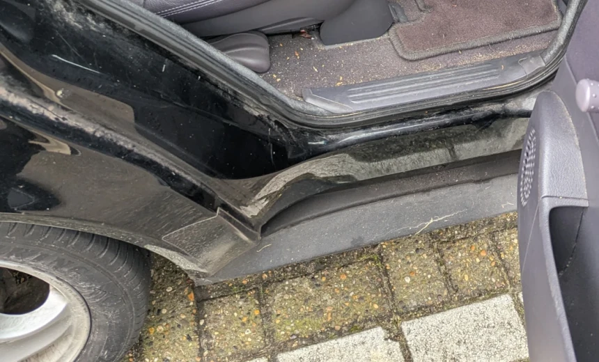 Mercedes-Benz A 160 2002 Gasoline Manual Image 2