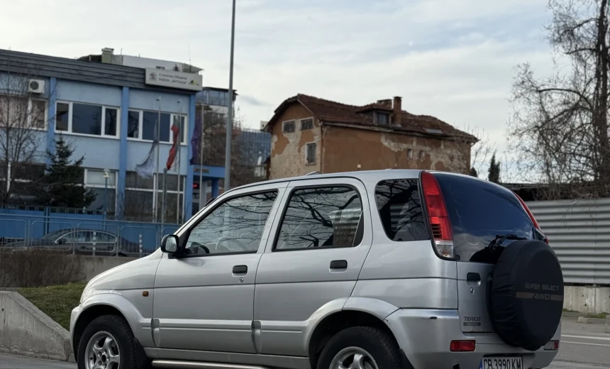 Daihatsu Terios 2005 Gasoline Automatic Image 2