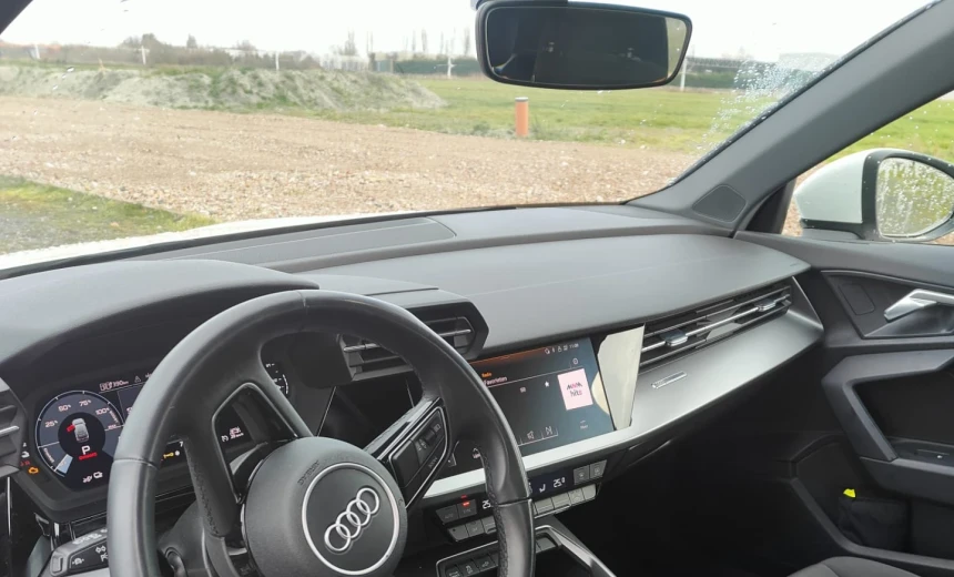 Audi A3 2022 Hybrid Electric/Gasoline Automatic Image 11