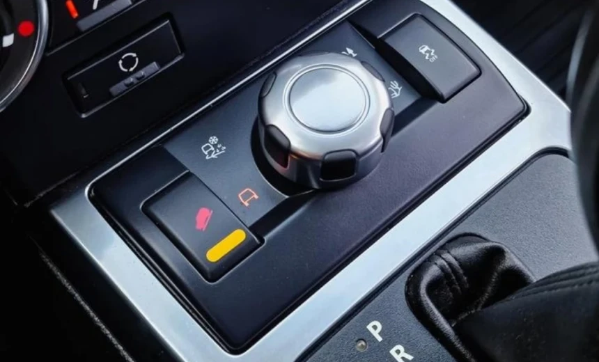 Land Rover Freelander 2012 Diesel Automatic Image 11