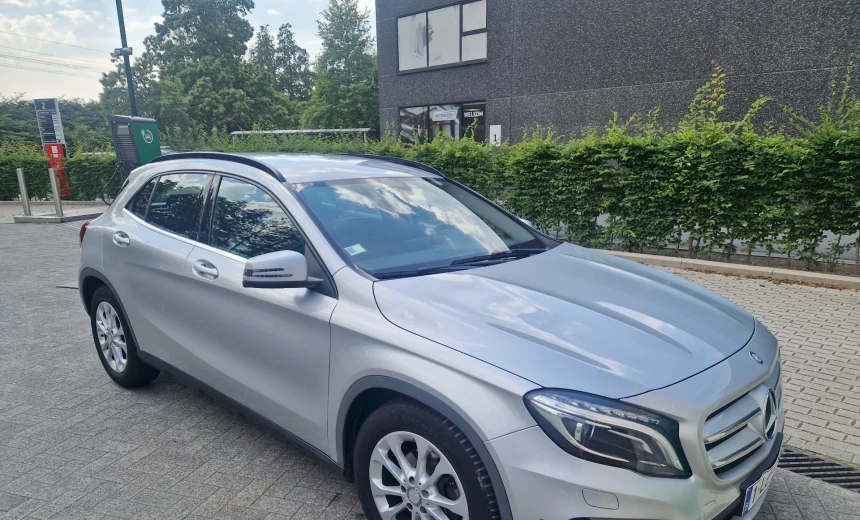 Mercedes-Benz GLA 200 2015 Diesel Automatic Image 6