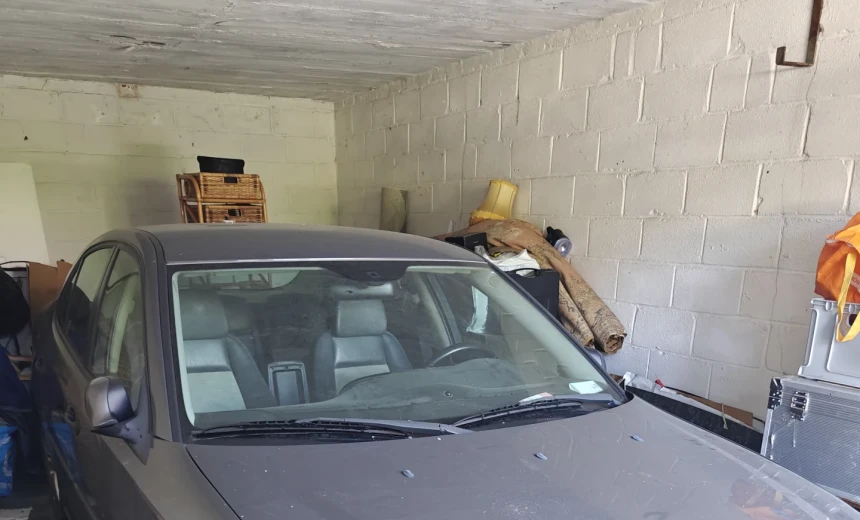 Saab 93 2004 Diesel Manual Image 1