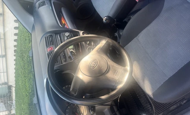 Kia Picanto 2005 Gasoline Manual Image 7