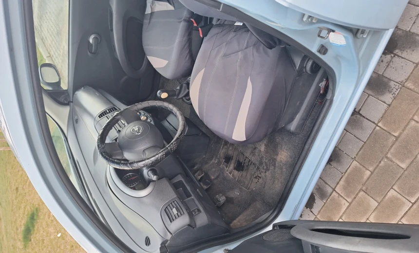 Nissan Micra 2007 Gasoline Manual Image 3