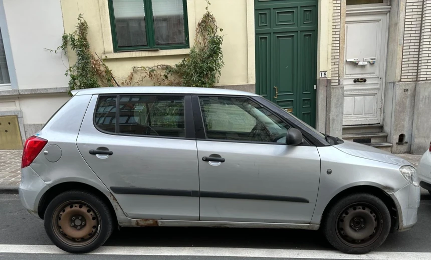 Skoda Fabia 2009 Gasoline Manual Image 5