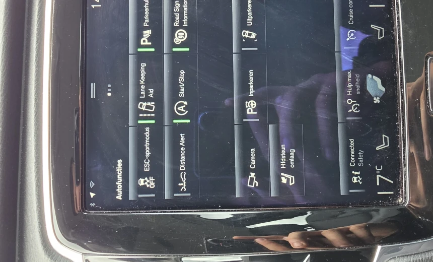 Volvo XC90 2017 Diesel Automatic Image 15