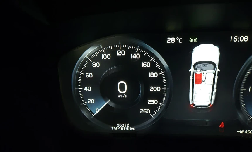 Volvo V60 2019 Diesel Automatic Image 1